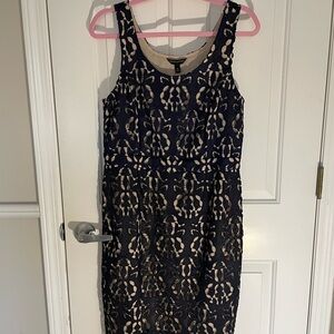 NWT Women’s Banana Republic navy cutout lace shift dress size 10